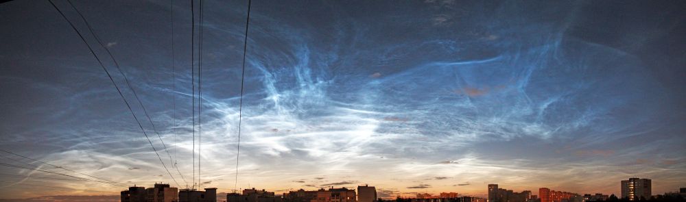 Noctilucent clouds over Moscow - Astrophotography