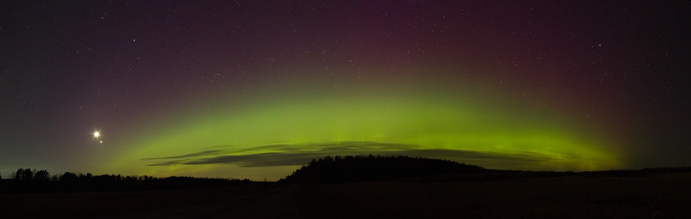 Start of a Powerful Aurora on 23.04.2023 - Astrophotography