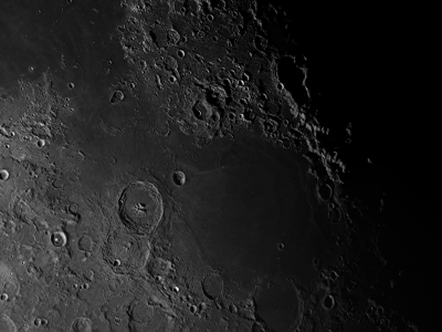 Залив Суровости и море Нектара (Sinus Asperitatis and Mare Nectaris)