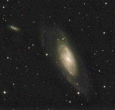 M  106