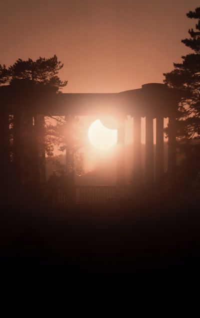 Солнечное затмение 2021