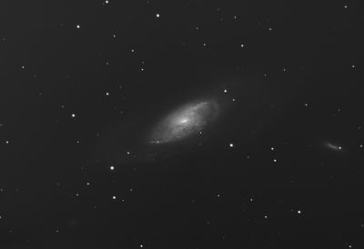  M 106