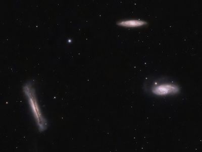 Триплет Льва (M 65, M 66, NGC 3628)