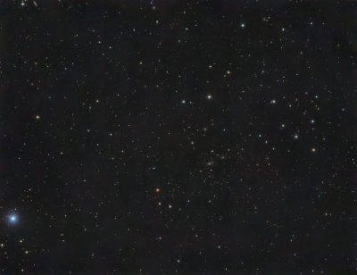 Скопление галактик в Гончих Псах Abell 1831