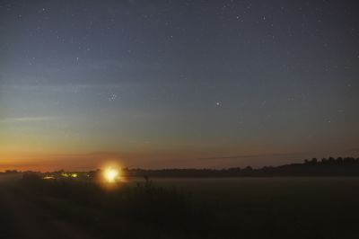 Плеяды и Марс