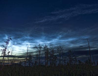 Серебристые облака перед рассветом