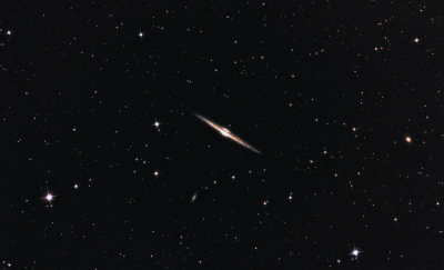 NGC 4565 — «Галактика-Игла»