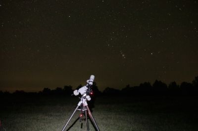 Триплет на фоне восходящего Ориона