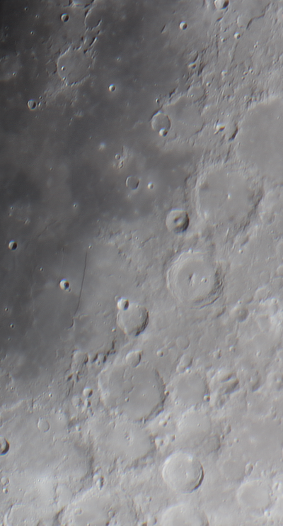 Прямая стена на луне