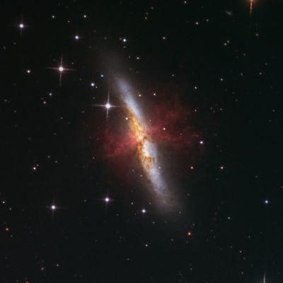 M82