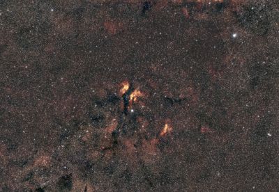 Туманности вокруг звёзды "Садр"