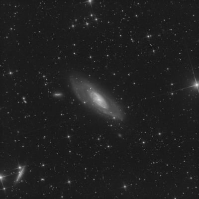 M106