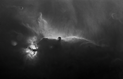 IC434 (Конская голова) и NGC 2024 (пламя) в линии водорода На без звёзд