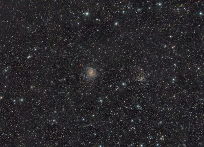 Галактика NGC 6946 Фейерверк и рассеянное скопление NGC 6939