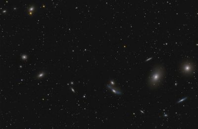 NGC 4438  и Цепочка Маркаряна