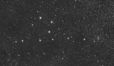 Астеризм Cr 399 (Вешалка) и рассеянное скопление NGC 6802