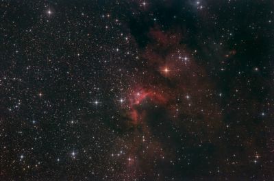 Туманность Пещера, Sh2-155