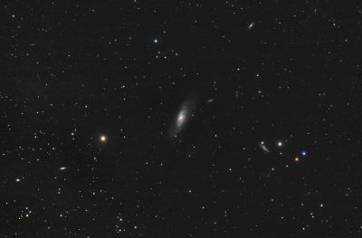 M106