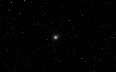 М 92 шаровое звездное скопление в Геркулесе