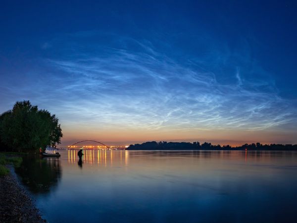 Noctilucent clouds - Astrophotography