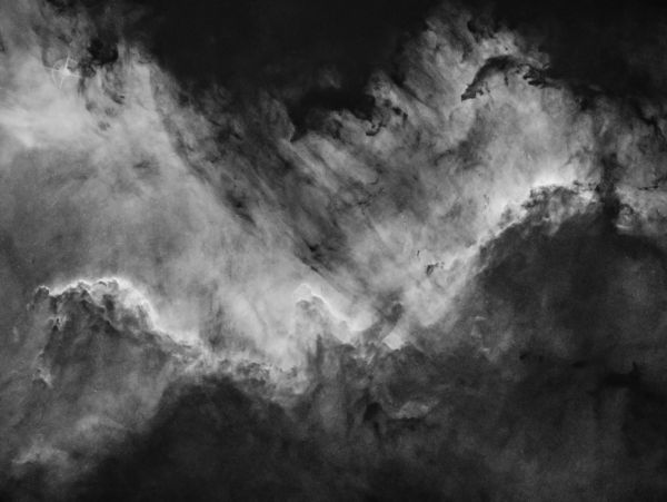 The Cygnus Wall in H-a narrowband - Astrophotography