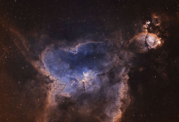 A fragment of the Heart and Soul Nebulae in Cassiopeia - Astrophotography