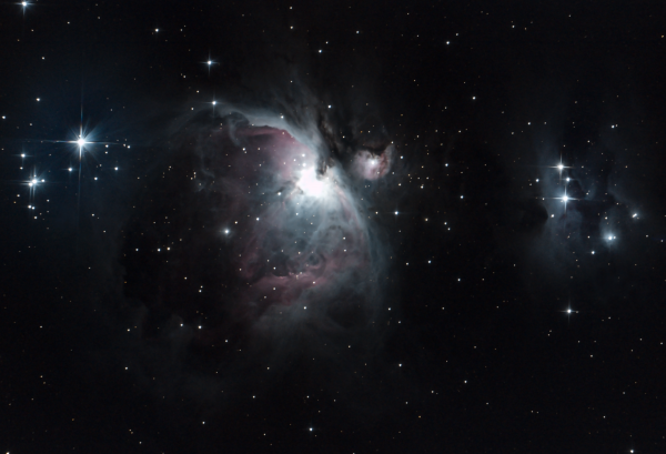 M42 and NGC1977 - Astrophotography