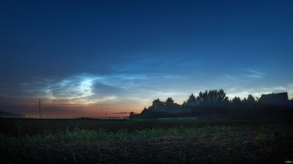 Noctilucent clouds - Astrophotography