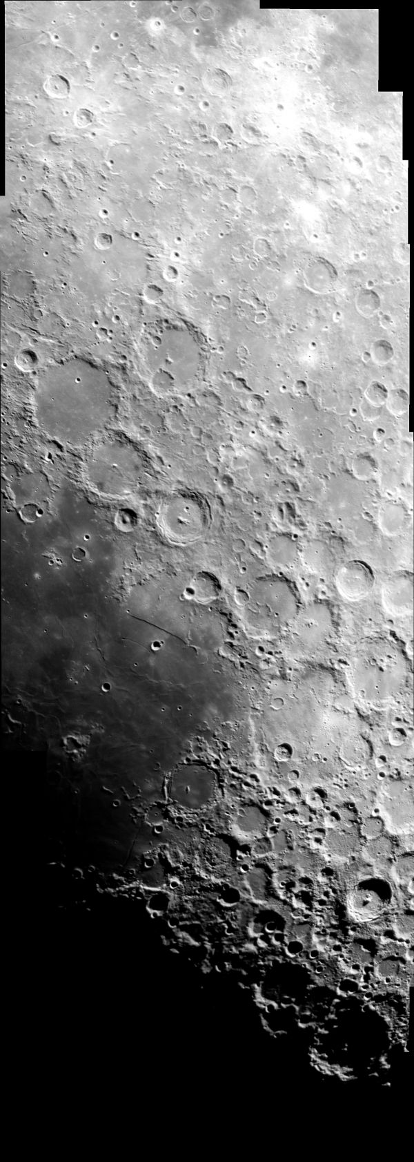 Panorama of the Straight Wall on April 21, 2021 - Astrophotography