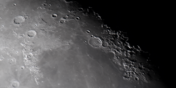 The impact crater region of Posidonius. - Astrophotography