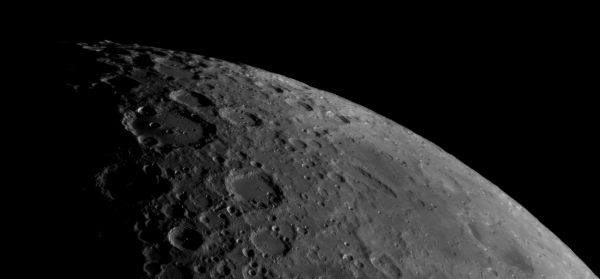 Panorama of the southern part of the Moon from 6 fragments - Astrophotography