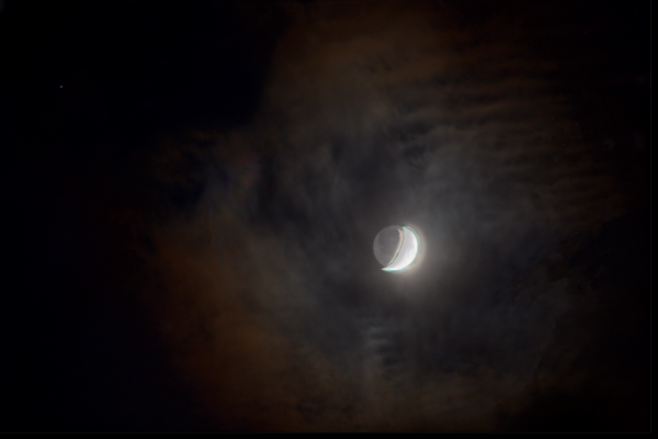 The Moon in the clouds - Astrophotography