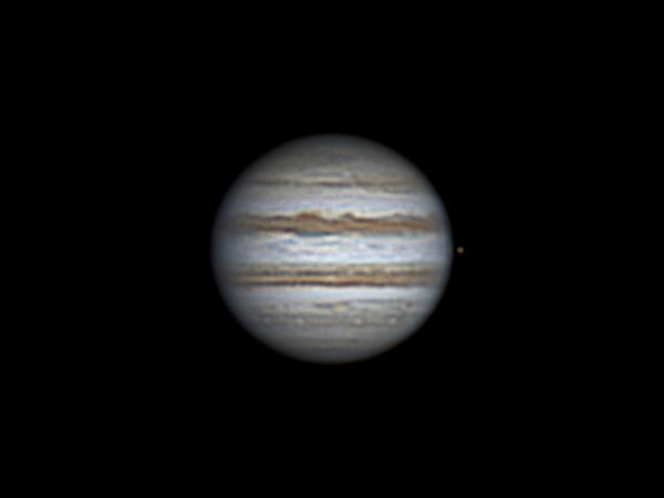 Jupiter and Io (14 may 2015, 21:11, UTC+3) - Astrophotography