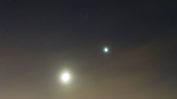 Moon + Venus + Pleiades - Astrophotography
