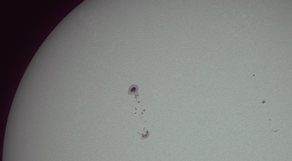 Extensive sunspot groups on April 20, 2023: No. 3282 (left) and No. 3281 (right). - Astrophotography