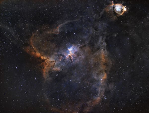 The Heart Nebula, the Fish Head Nebula, and much more. - Astrophotography