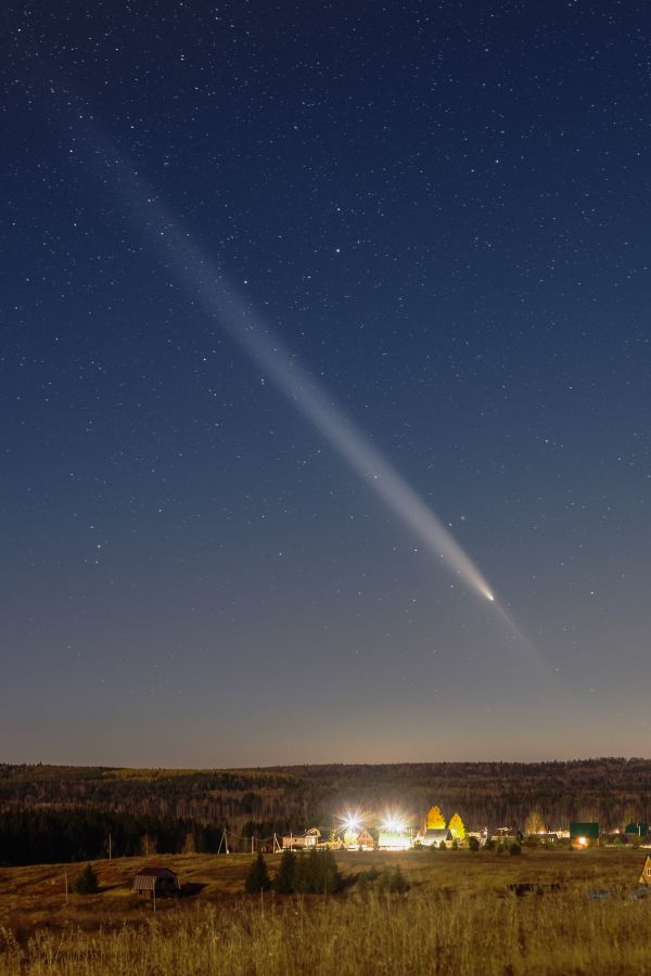 Comet. Very long. C/2023 A3 - Astrophotography