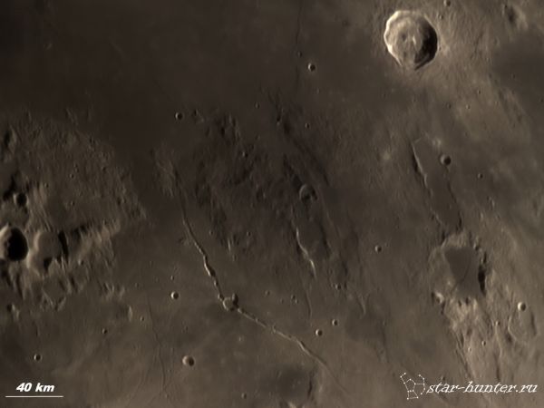 Rima Hyginus (21 sept 2015, 19:31) - Astrophotography