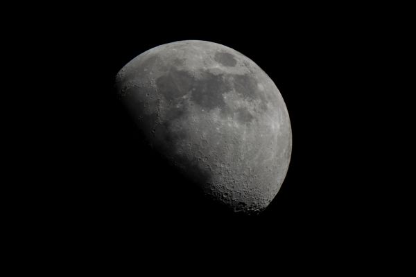 The Moon after the first quarter - Astrophotography