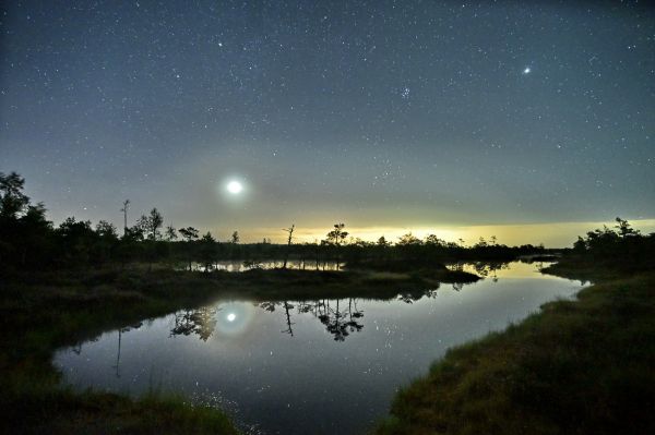 Moonrise 08.2023 - Astrophotography