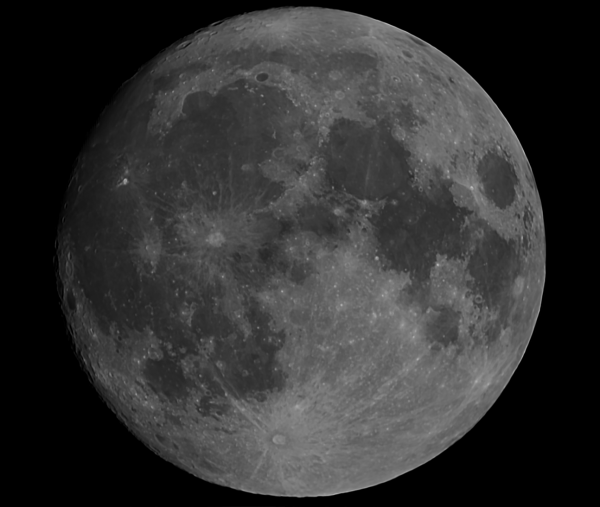 One day before the full moon. Illumination = +98%. 12.07.22 - Astrophotography