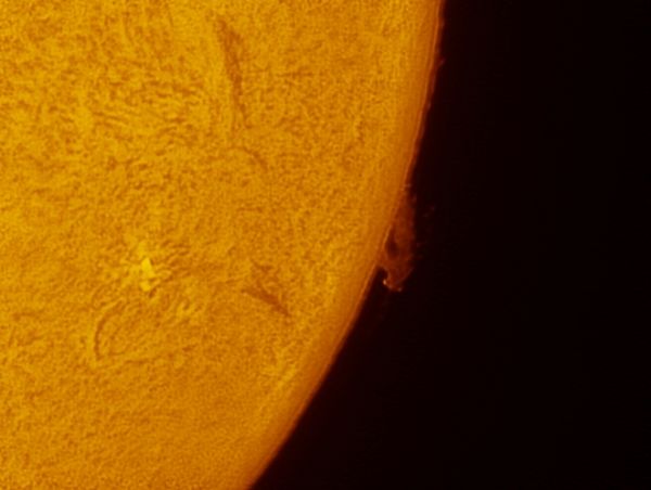 Solar prominence (25 may 2015, 13:36) - Astrophotography