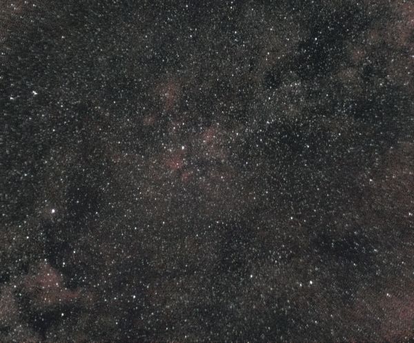 Deneb and Sadr - Astrophotography