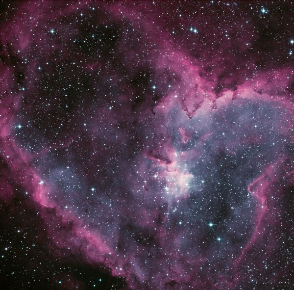 The Heart of Space IC 1805 (7 hours) - Astrophotography