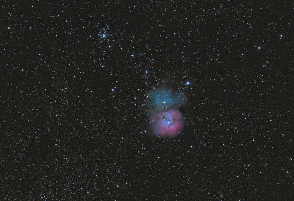Trifid nebula M20 & open cluster M21 - Astrophotography