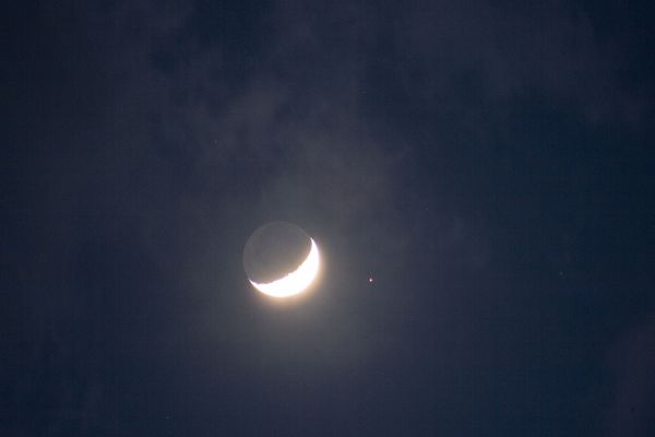 Conjunction of the Moon and Mars on April 17, 2021 - Astrophotography