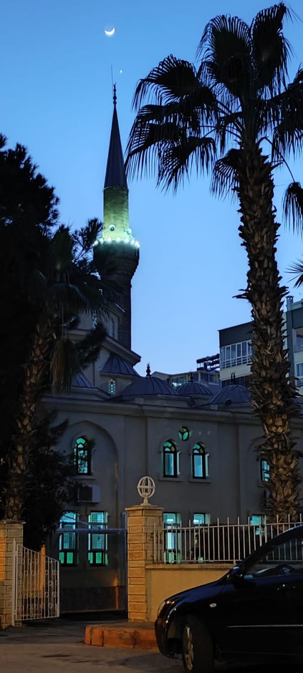 Ramadan, conjunction of the Moon and Venus, 2023 - Astrophotography