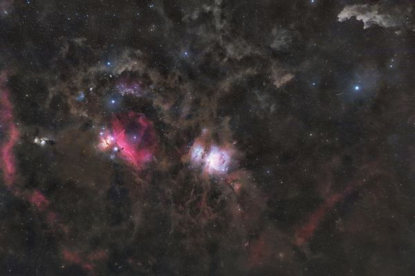 Nebulae in the constellation Orion (M42, IC434, NGC2024, etc.) and their dusty surroundings