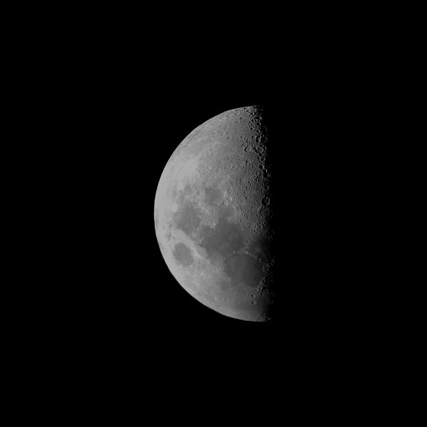 Last quarter moon - Astrophotography