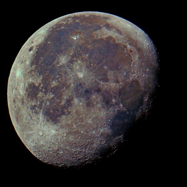 Moon in color - Astrophotography